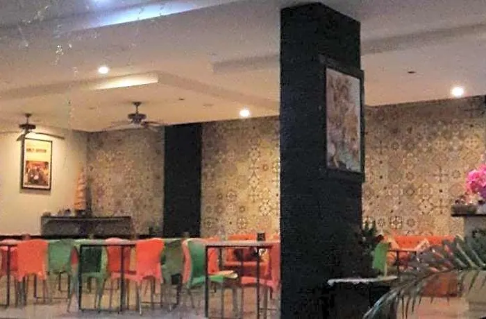Hotel The Agung 2*